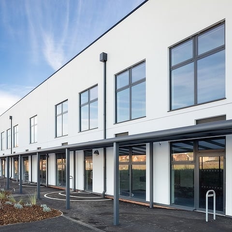 Benefits of School Canopies in Hot Weather