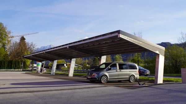 Solspan Solar Carport with cars parked underneath